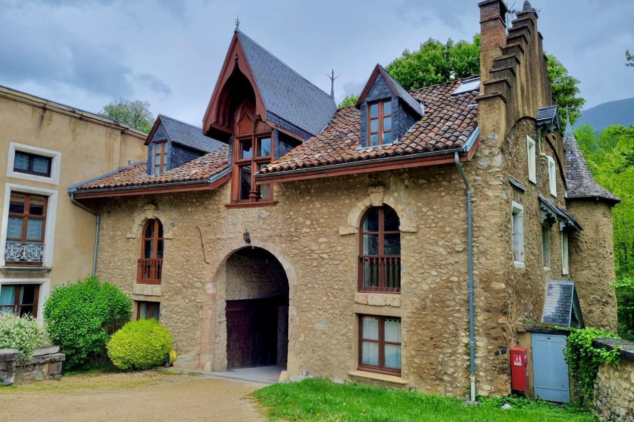 #Bv Le Chateau D'Uriage Saint-Martin-dʼUriage Exteriör bild